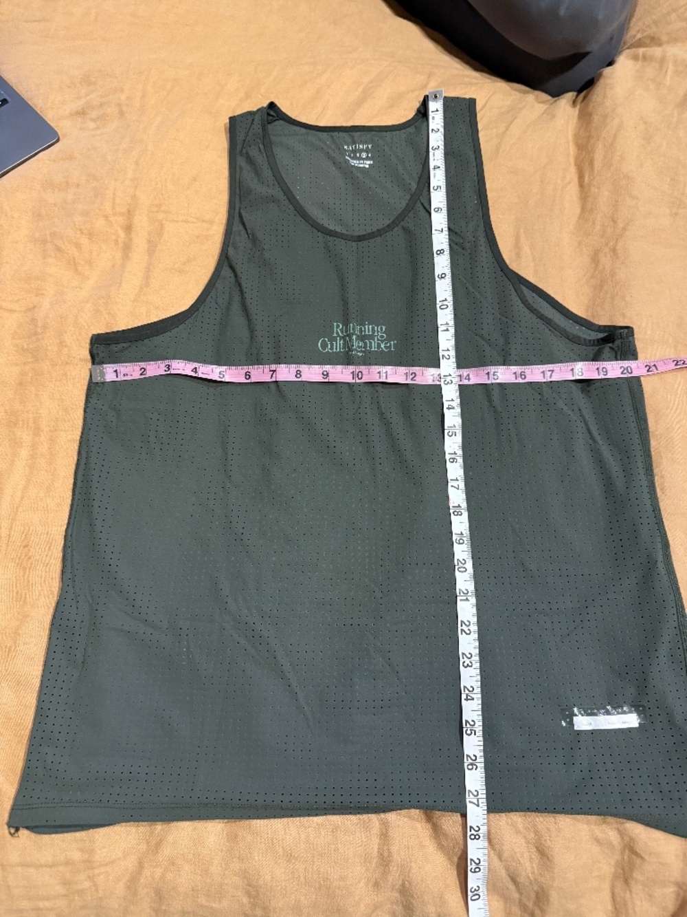 Satisfy Running 'Running Cult Member' tank, Size 3 (fits Med/Lg), Olive